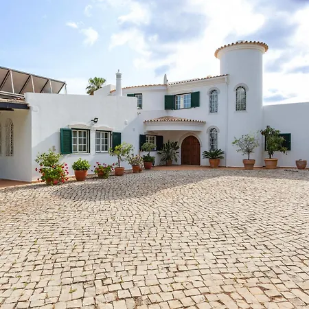 Mia - Luxury Near Loule Almancil *