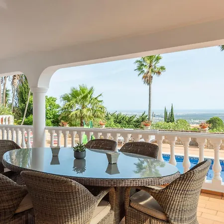 Mia - Luxury Near Loule Almancil