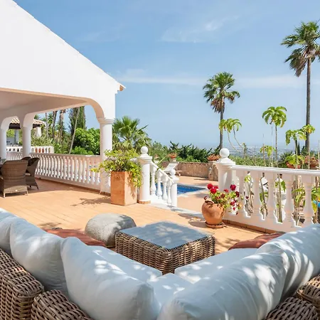 Mia - Luxury Near Loule Almancil